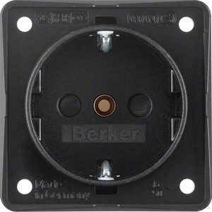Berker Schuko- Steckdose schwarz 9419505