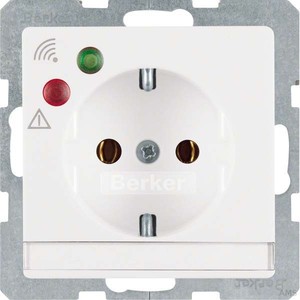 Berker SCHUKO-Steckdose mit Uebers pannungsschutz 41086089