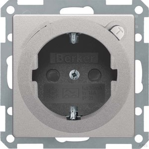 Berker SCHUKO-Steckdose aluminium lack mit FI-Schutzschalter 47086084