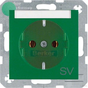 Berker Schuko-Steckdose grün Aufdruck SV 47501913